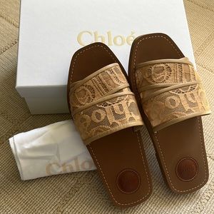 Chloé Brown Lace Logo Slide Sandals